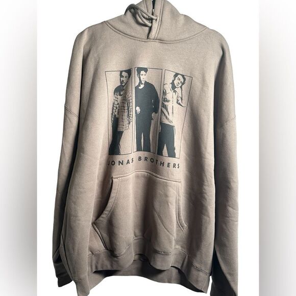NWOT Unisex Plus Size Tan Jonas. Brothers Concert Tour Hoodie - Size 3XL - Picture 2 of 5